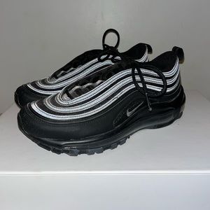 NIKE Air Max 97